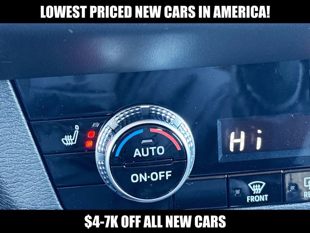 New 2026 Mitsubishi Outlander SE image 26