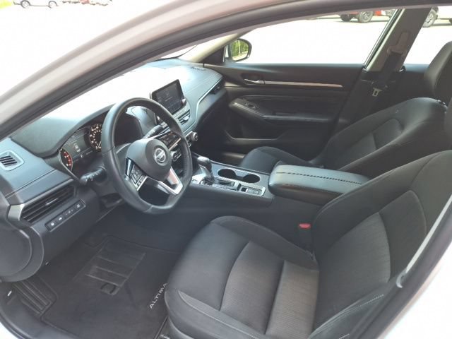Used 2019 Nissan Altima 2.5 SV AWD/4WD image 14