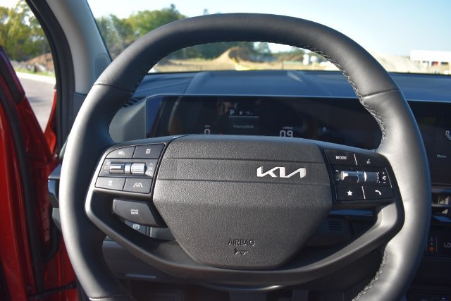 New 2027 Kia Sportage EX FWD image 28