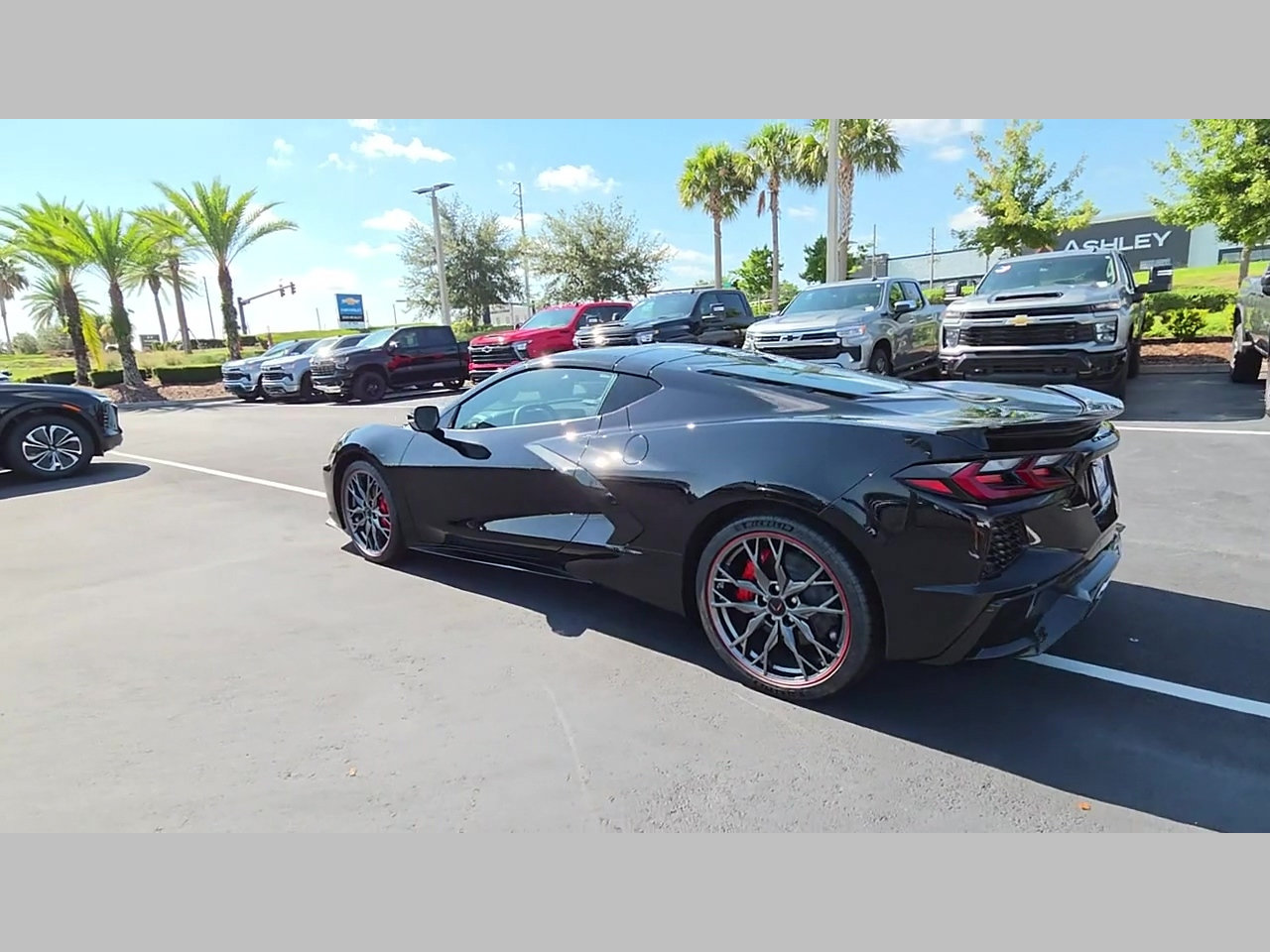 New 2027 Chevrolet Corvette Stingray Coupe w/ 2LT RWD image 18