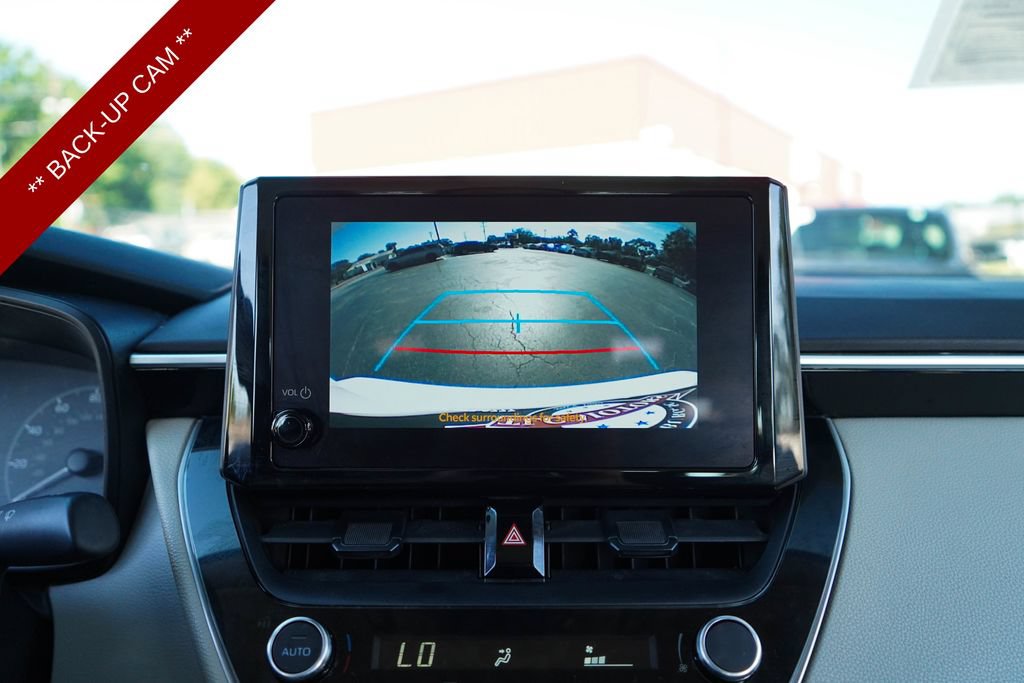 Used 2023 Toyota Corolla LE FWD image 10