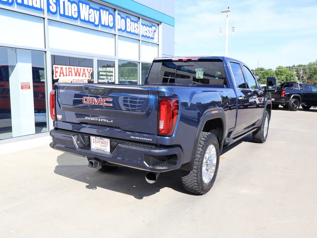 Used 2022 GMC Sierra 2500 Denali w/ Denali Ultimate Package AWD/4WD image 3