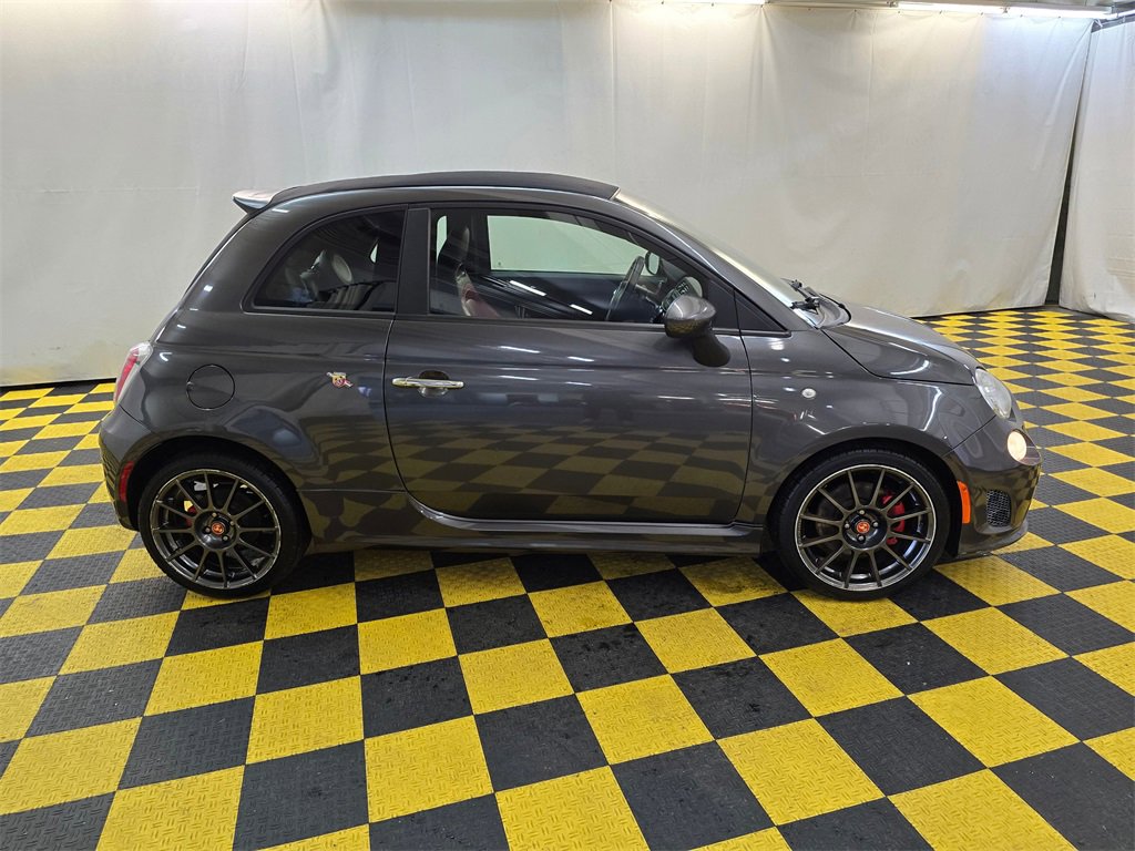 Used 2015 FIAT 500 Abarth w/ Comfort/Convenience Group image 2
