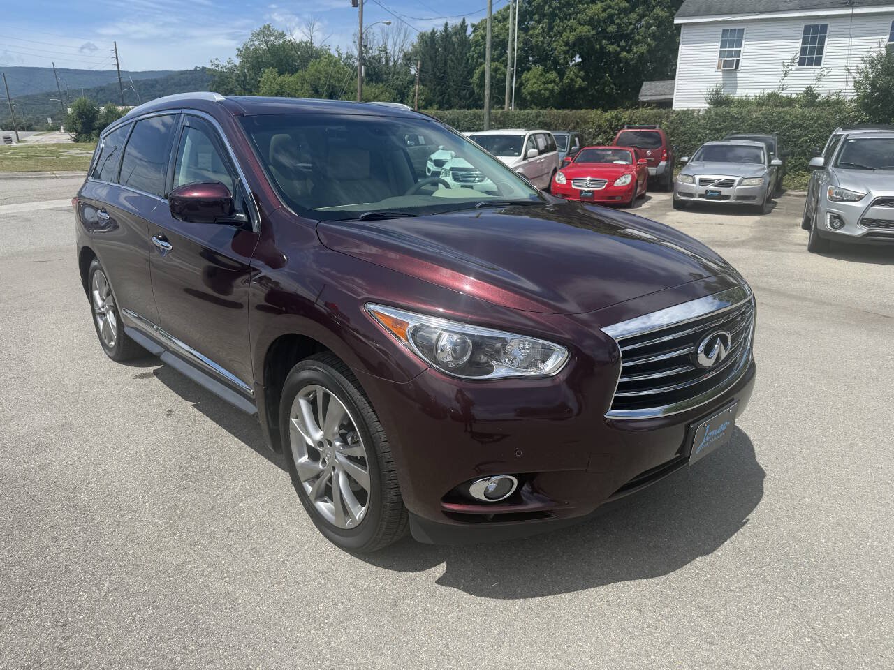 Used 2013 INFINITI JX35 AWD w/ Premium Pkg image 4