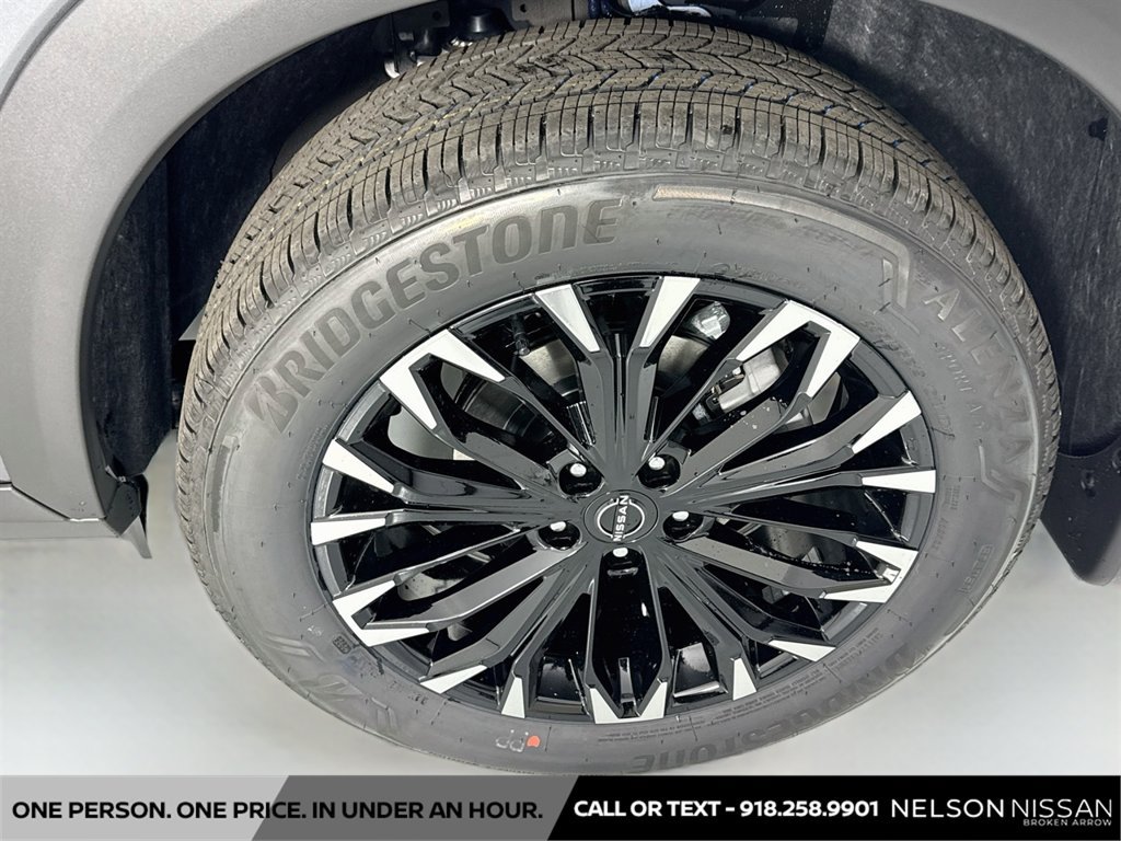 New 2026 Nissan Rogue Dark Armor FWD image 31