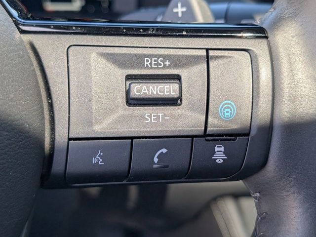 Used 2023 Nissan Rogue Platinum w/ Platinum Premium Package FWD image 19