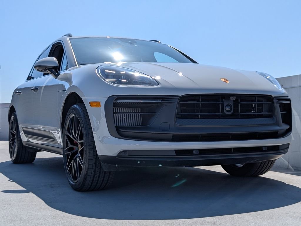 Certified 2023 Porsche Macan GTS image 25