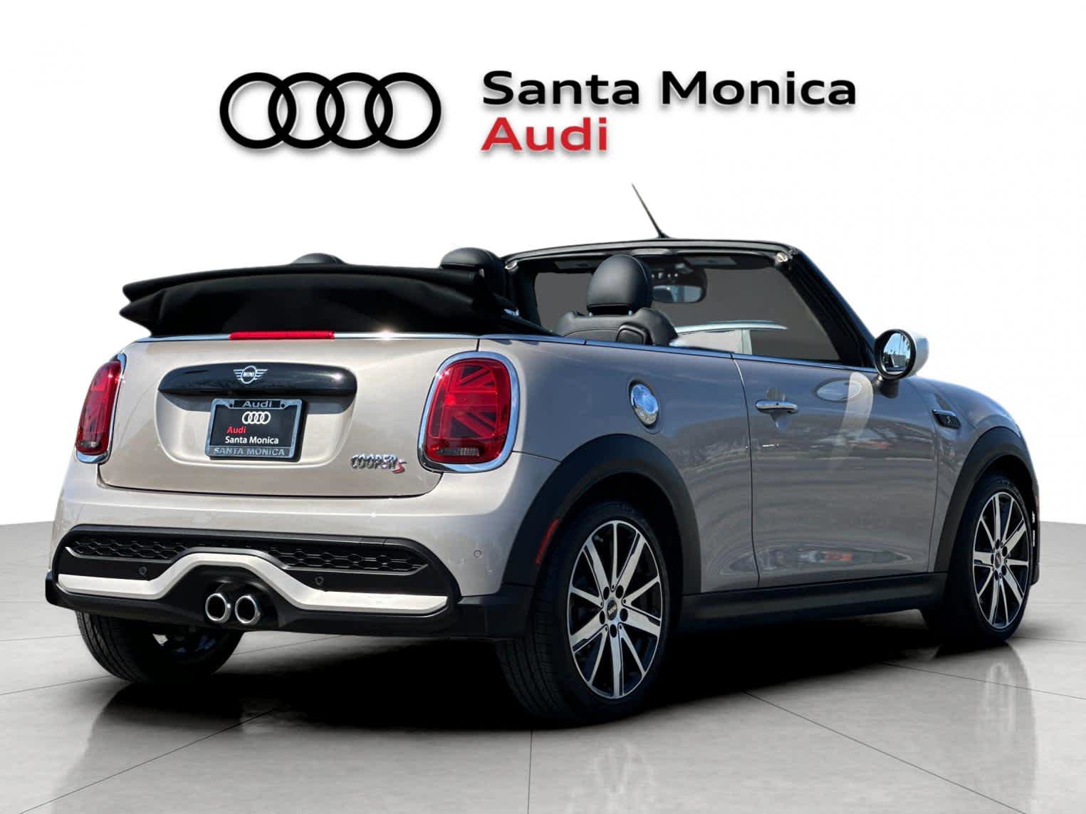 Used 2024 MINI Cooper S FWD image 3