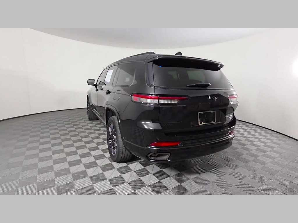 Used 2024 Jeep Grand Cherokee L Summit w/ High Altitude Package AWD/4WD image 41