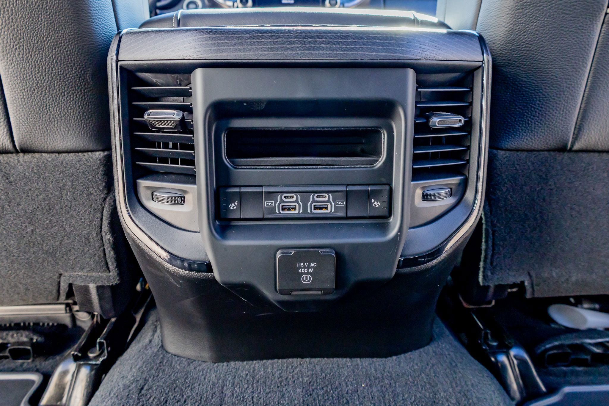 Used 2024 RAM 2500 Limited image 34