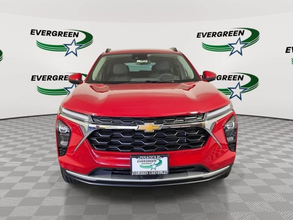 New 2026 Chevrolet Trax LT w/ Driver Confidence Package FWD image 8
