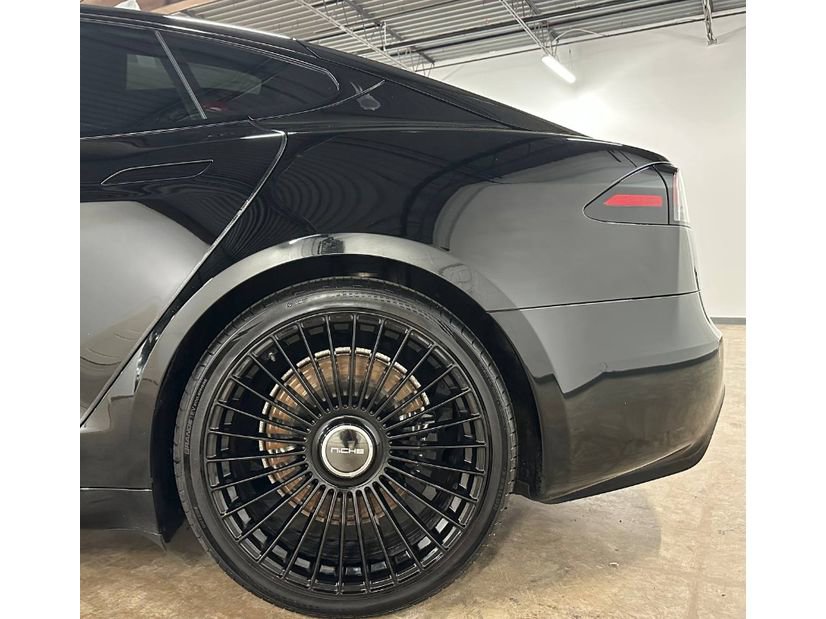 Used 2022 Tesla Model S Standard Range AWD/4WD image 11