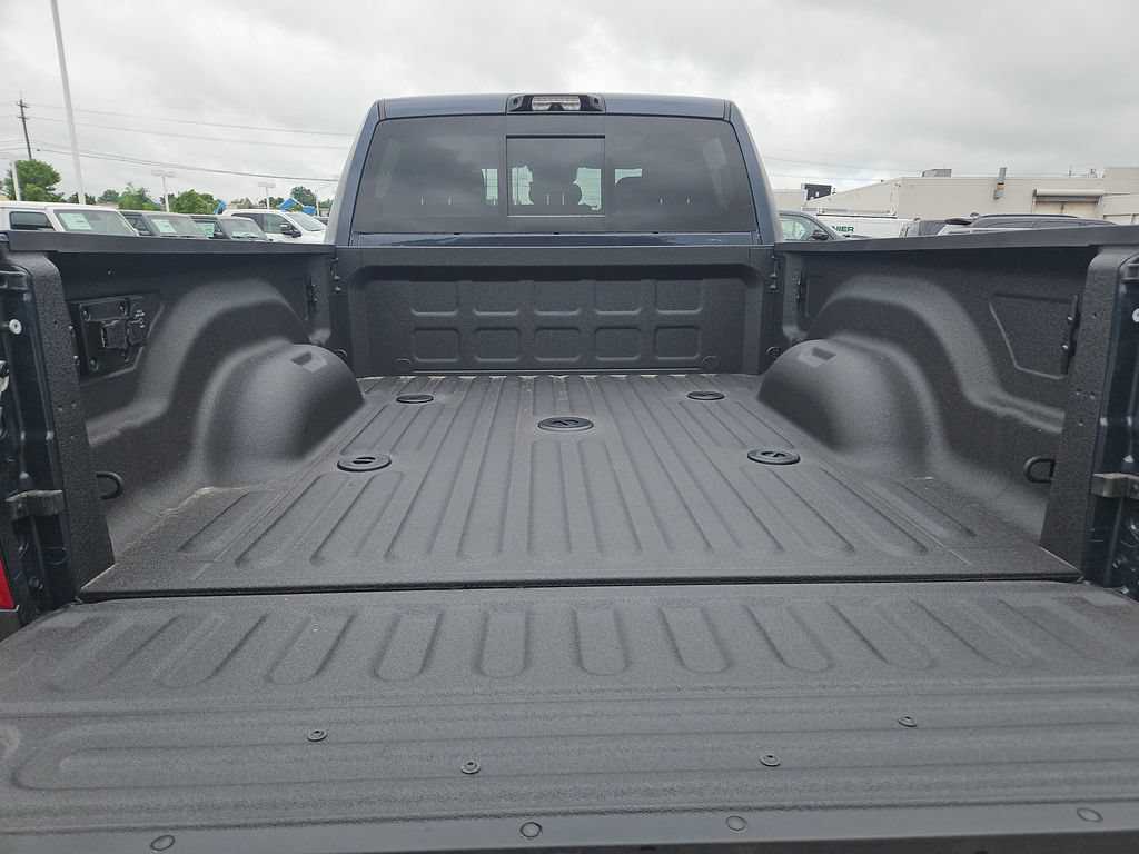 New 2026 RAM 2500 Big Horn AWD/4WD image 7