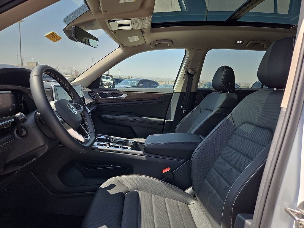 Certified 2025 Volkswagen Atlas SEL AWD/4WD image 19