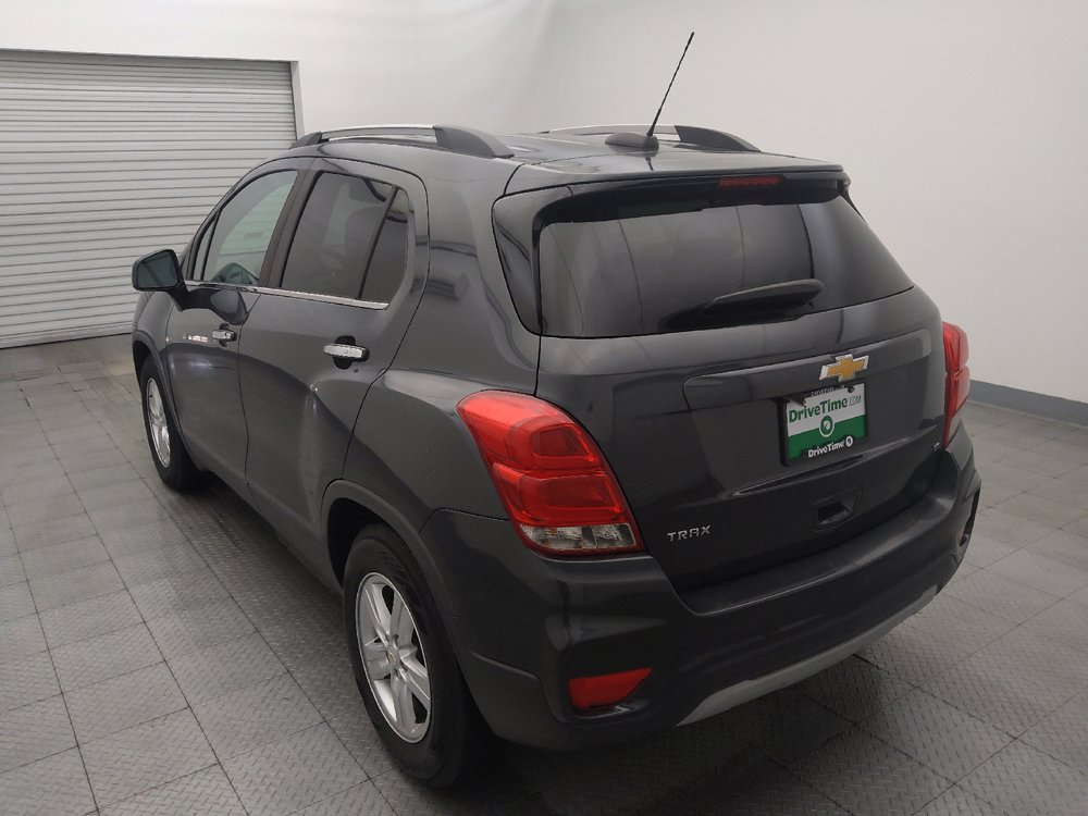 Used 2018 Chevrolet Trax LT w/ LT Convenience Package FWD image 5