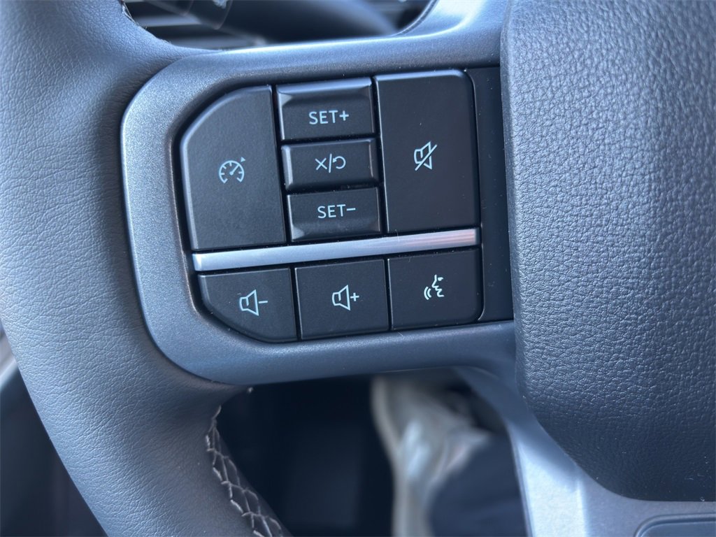 New 2026 Ford F250 Lariat w/ Chrome Package image 24