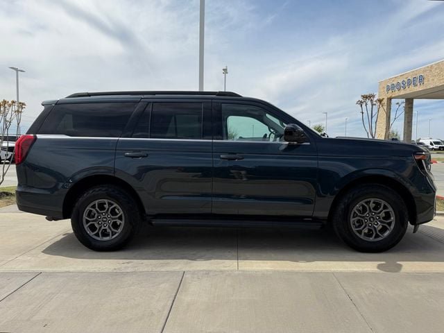 Used 2025 Ford Expedition Active RWD image 22
