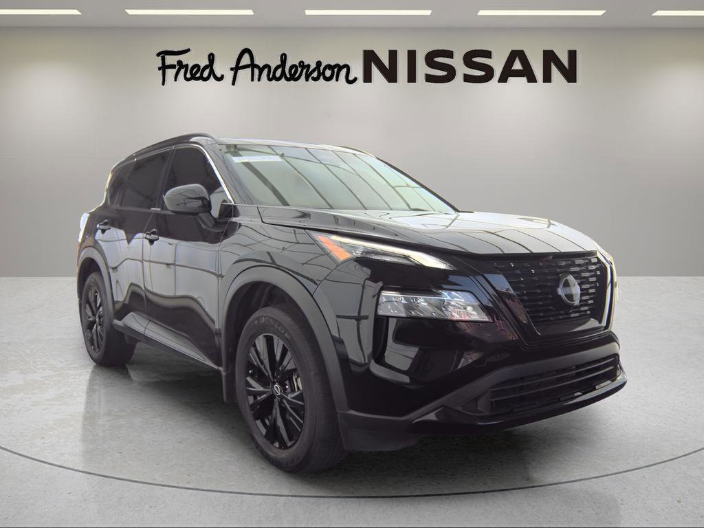 Certified 2023 Nissan Rogue SV w/ SV Premium B Package image 3