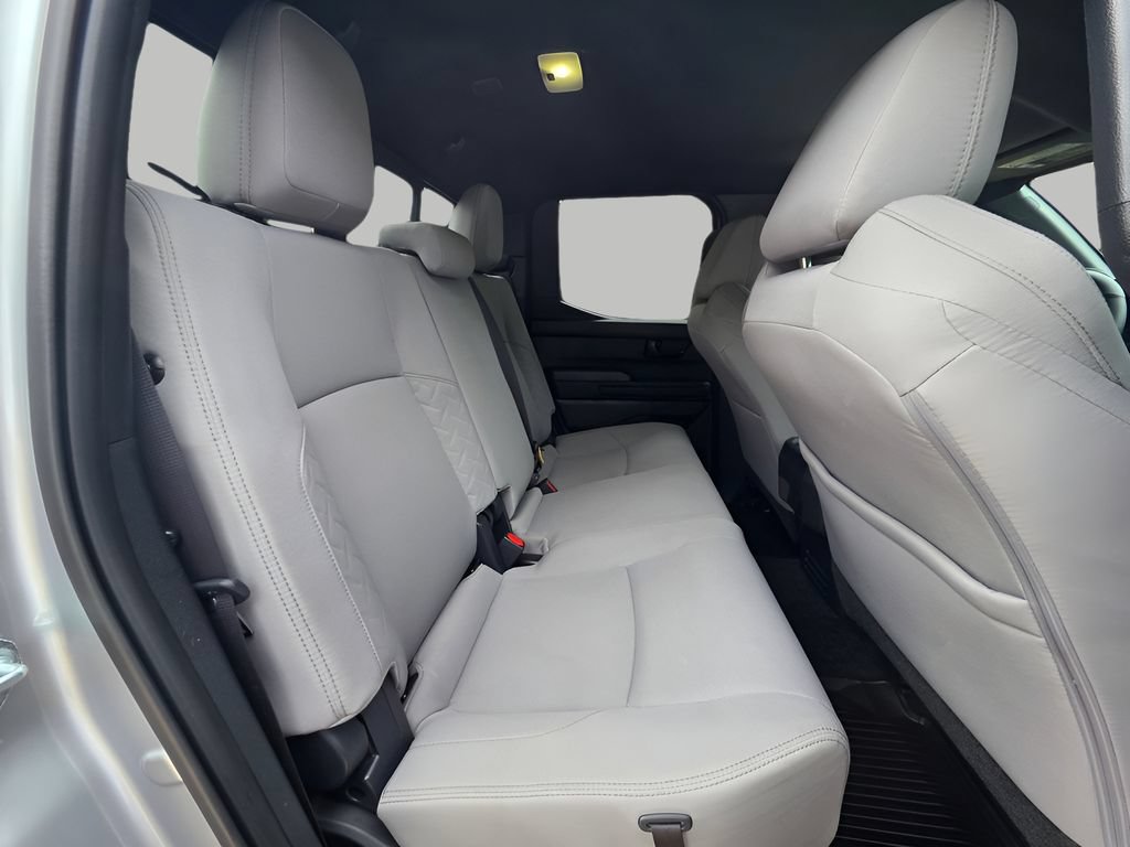 Used 2024 Toyota Tacoma SR5 AWD/4WD image 6