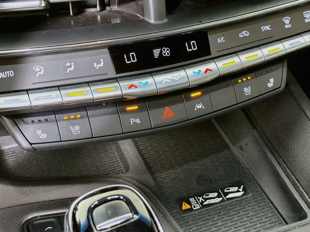 Used 2023 Cadillac CT5 Premium Luxury w/ Climate Package RWD image 23