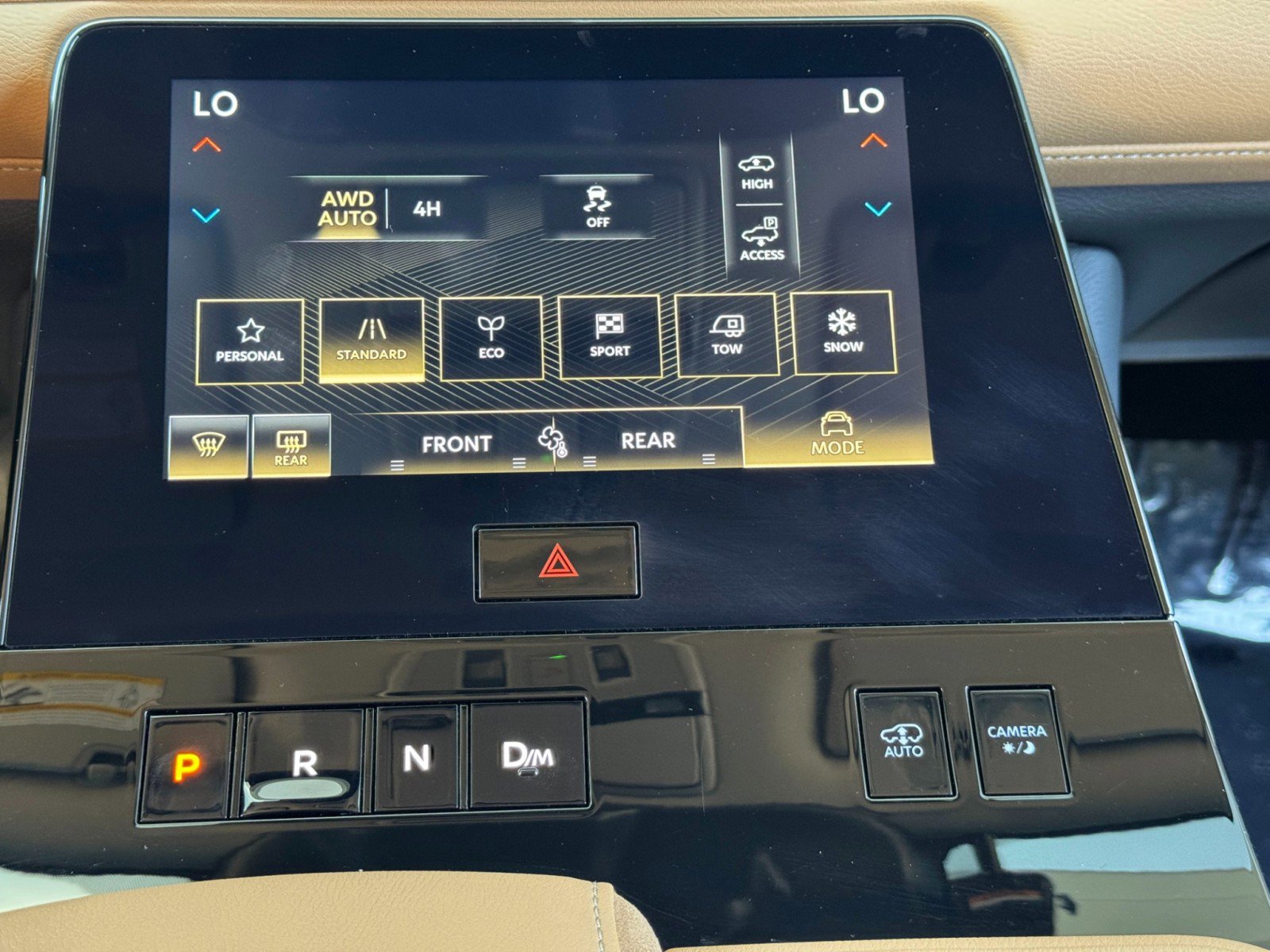 Used 2025 INFINITI QX80 Sensory w/ Premium Cargo Package AWD/4WD image 33