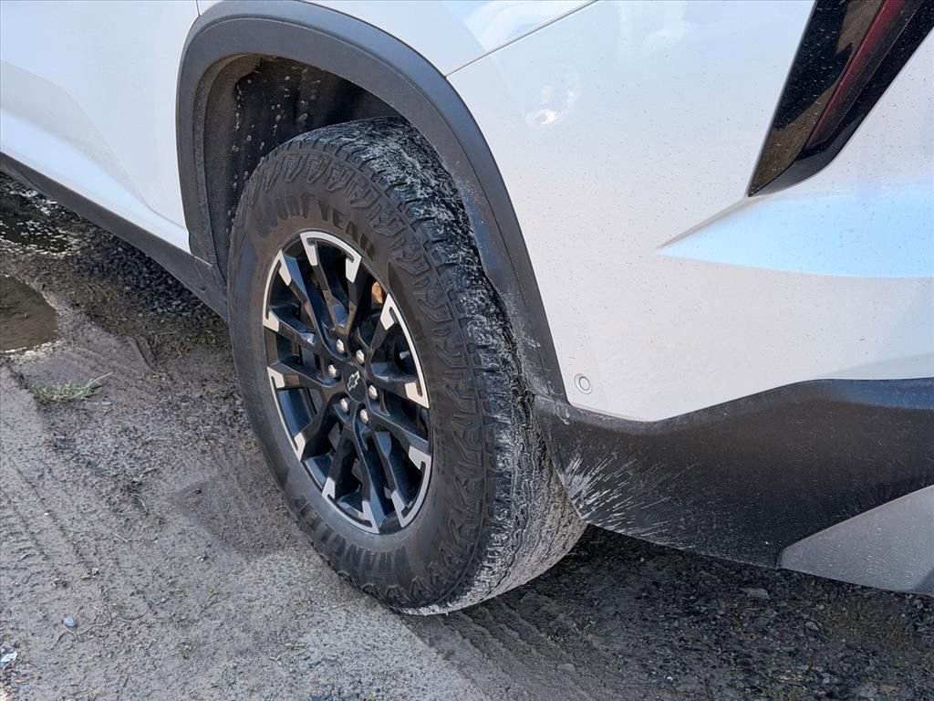 Used 2024 Chevrolet Traverse Z71 w/ Enhanced Driving Package image 24