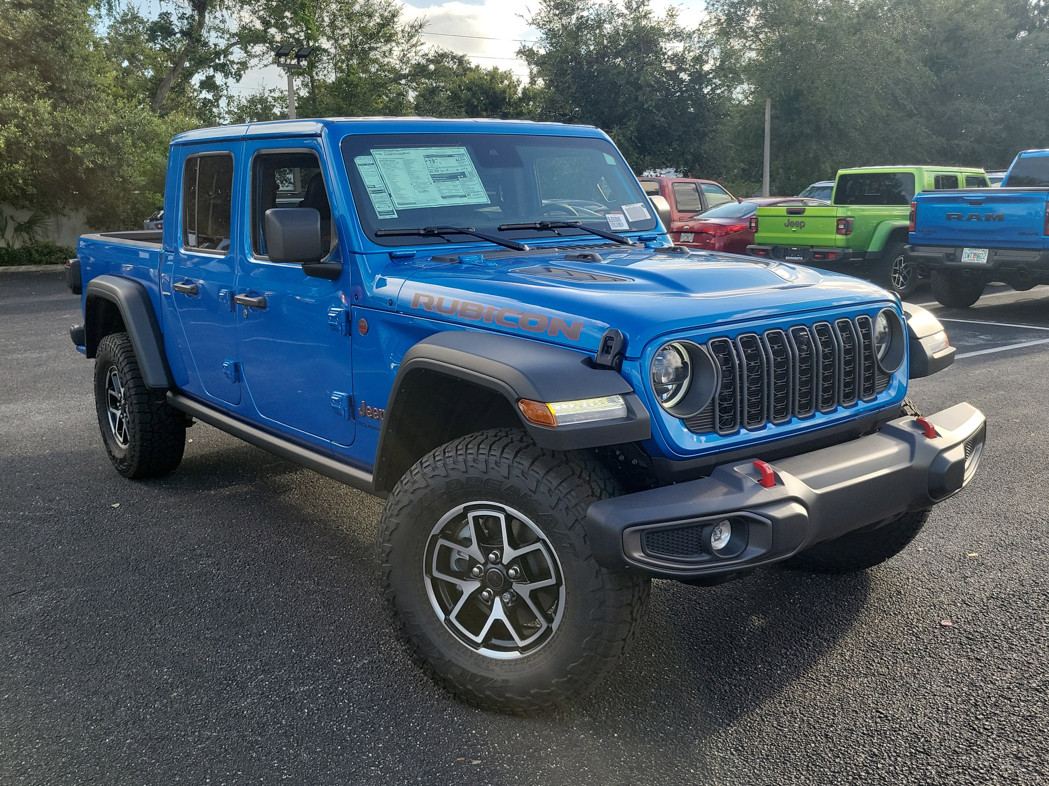 New 2025 Jeep Gladiator Rubicon w/ Safety Group
