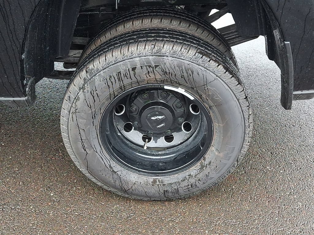 New 2026 RAM 3500 Big Horn AWD/4WD image 6