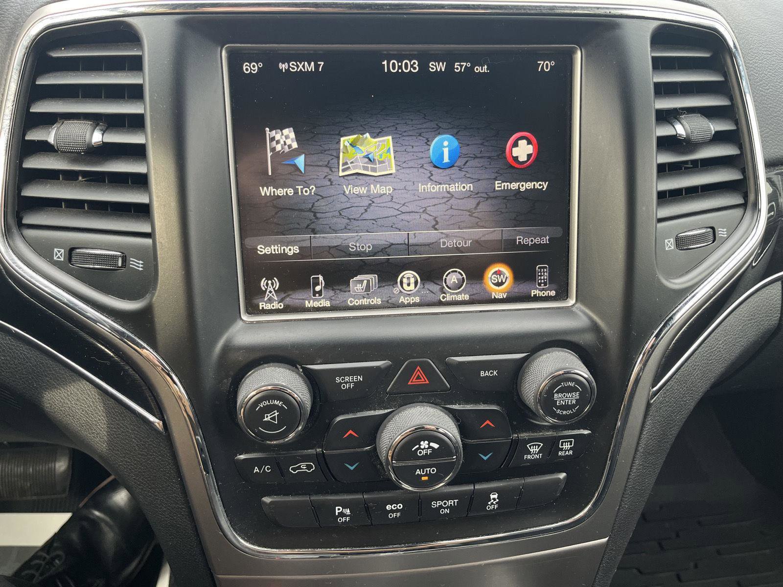 Used 2017 Jeep Grand Cherokee Trailhawk image 22