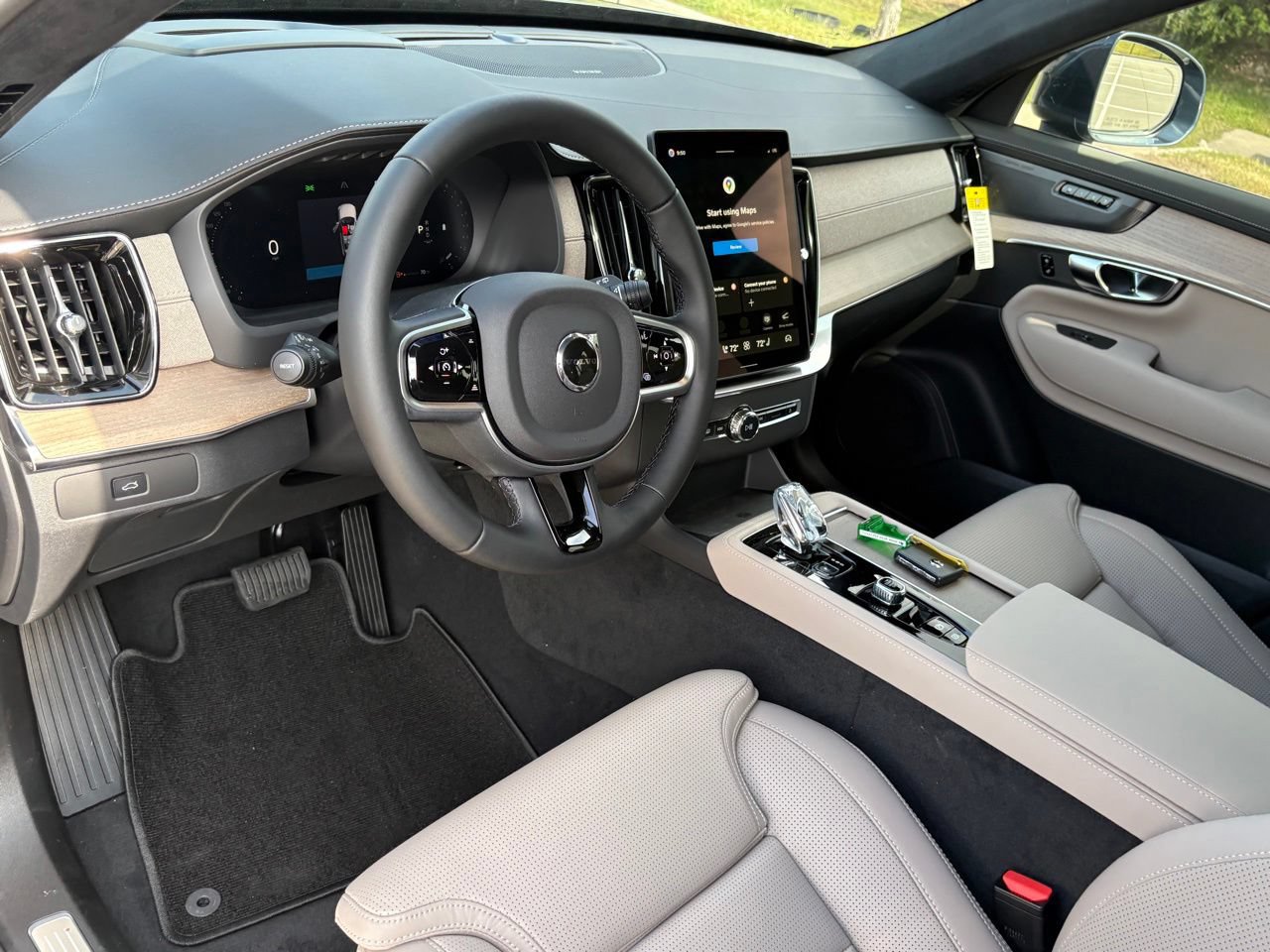 New 2026 Volvo XC90 B6 Ultra w/ Lounge Package AWD/4WD image 14
