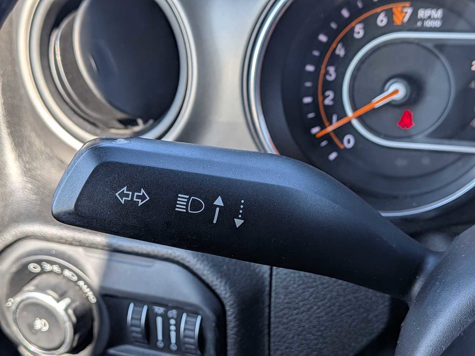 Used 2019 Jeep Wrangler Unlimited Sport S AWD/4WD image 23