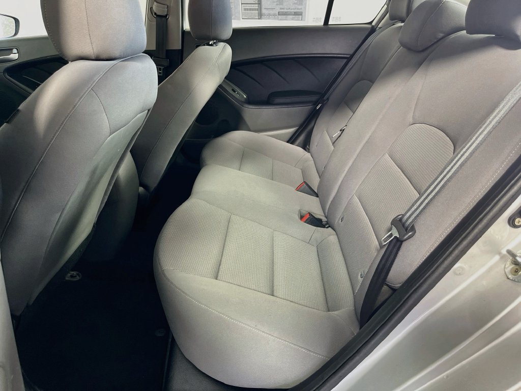 Used 2017 Kia Forte LX FWD image 25