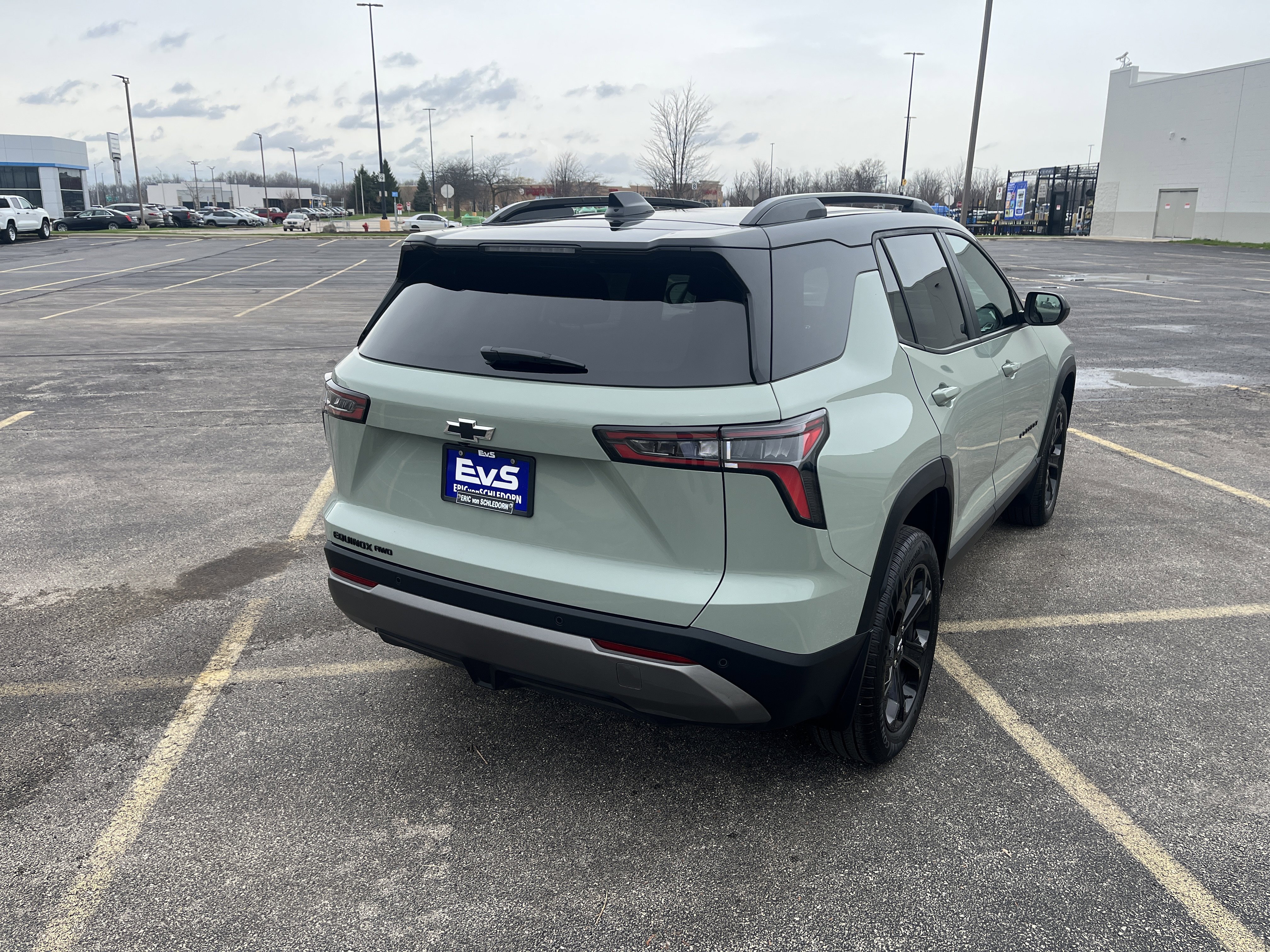 Used 2026 Chevrolet Equinox LT w/ Convenience Package II image 7