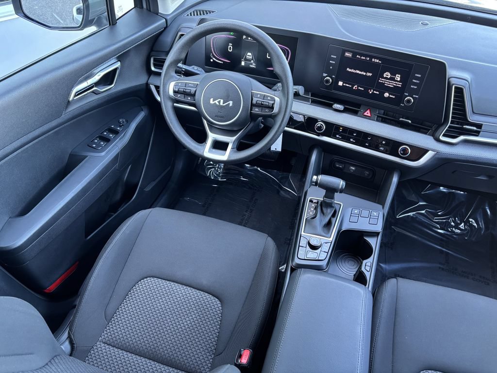 Used 2025 Kia Sportage LX AWD/4WD image 20