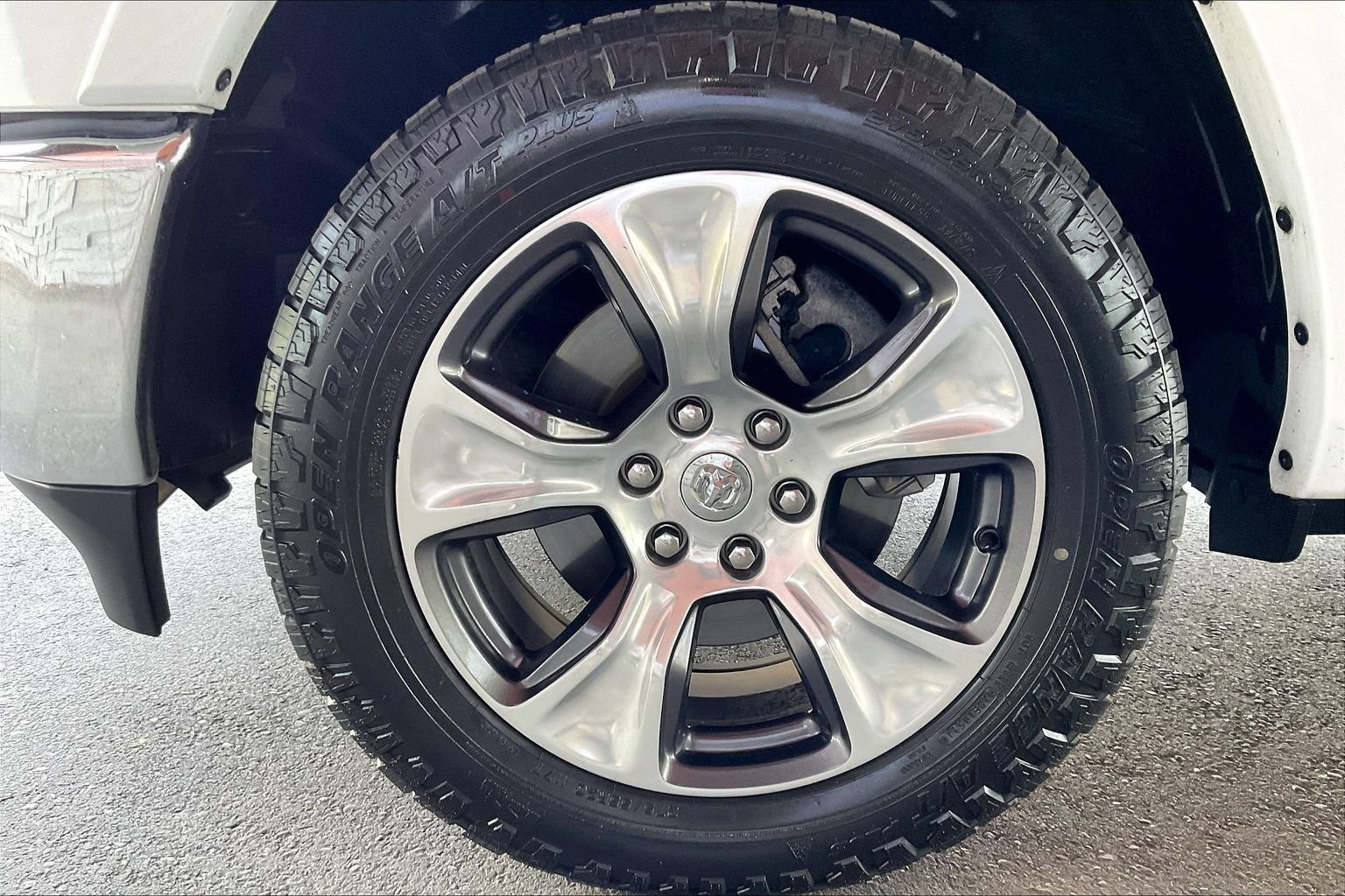 Used 2022 RAM 1500 Laramie AWD/4WD image 24