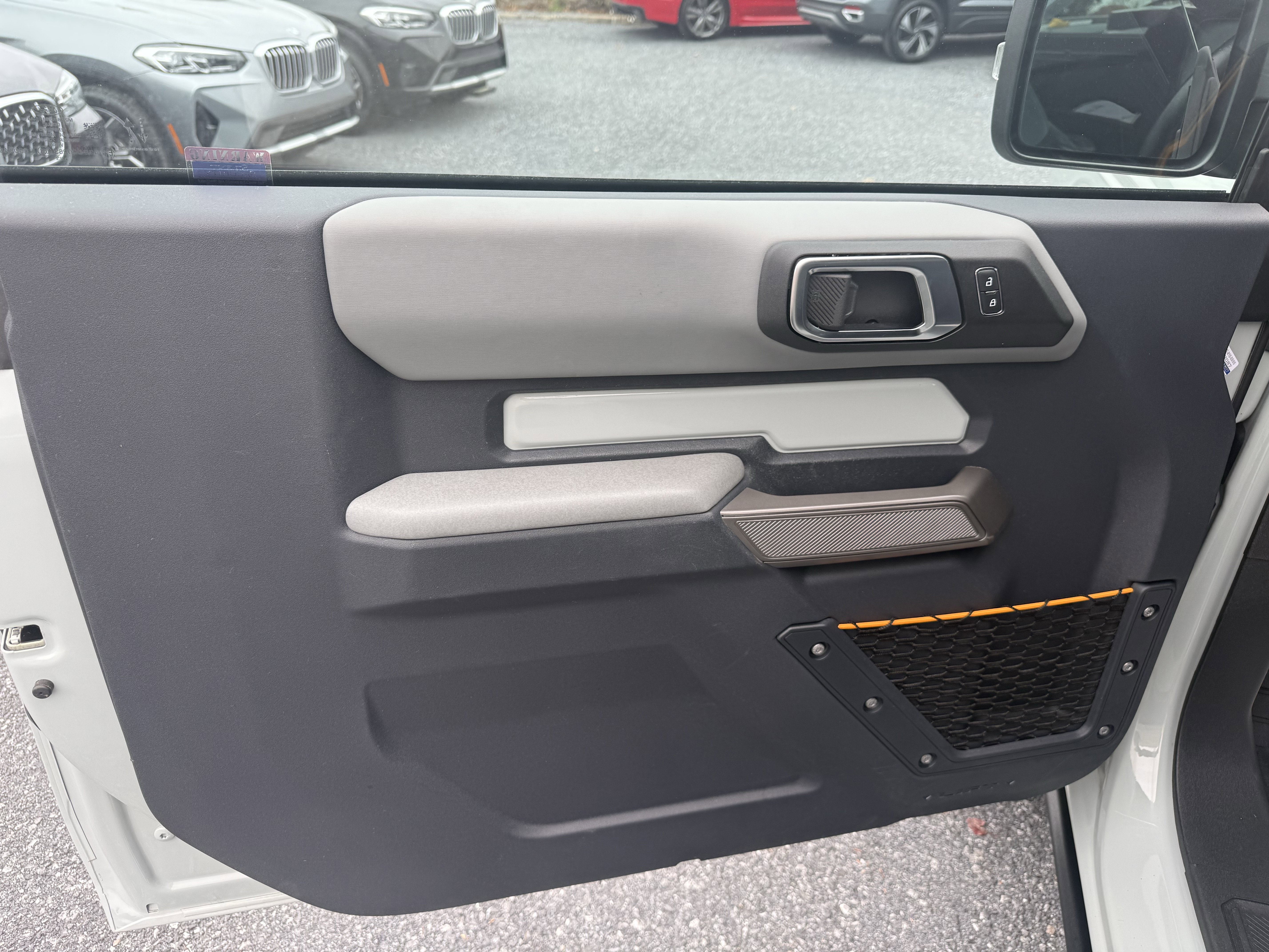 Used 2023 Ford Bronco Badlands image 10