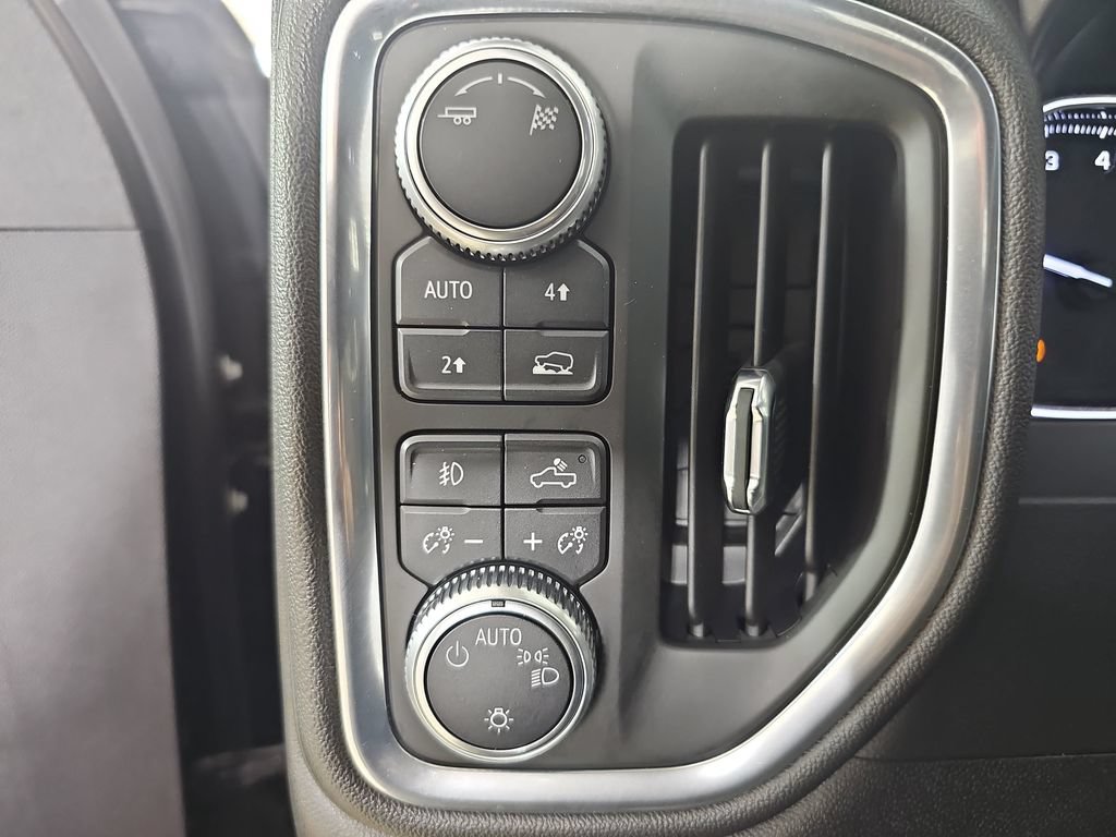 Used 2019 GMC Sierra 1500 Elevation w/ Elevation Value Package AWD/4WD image 31