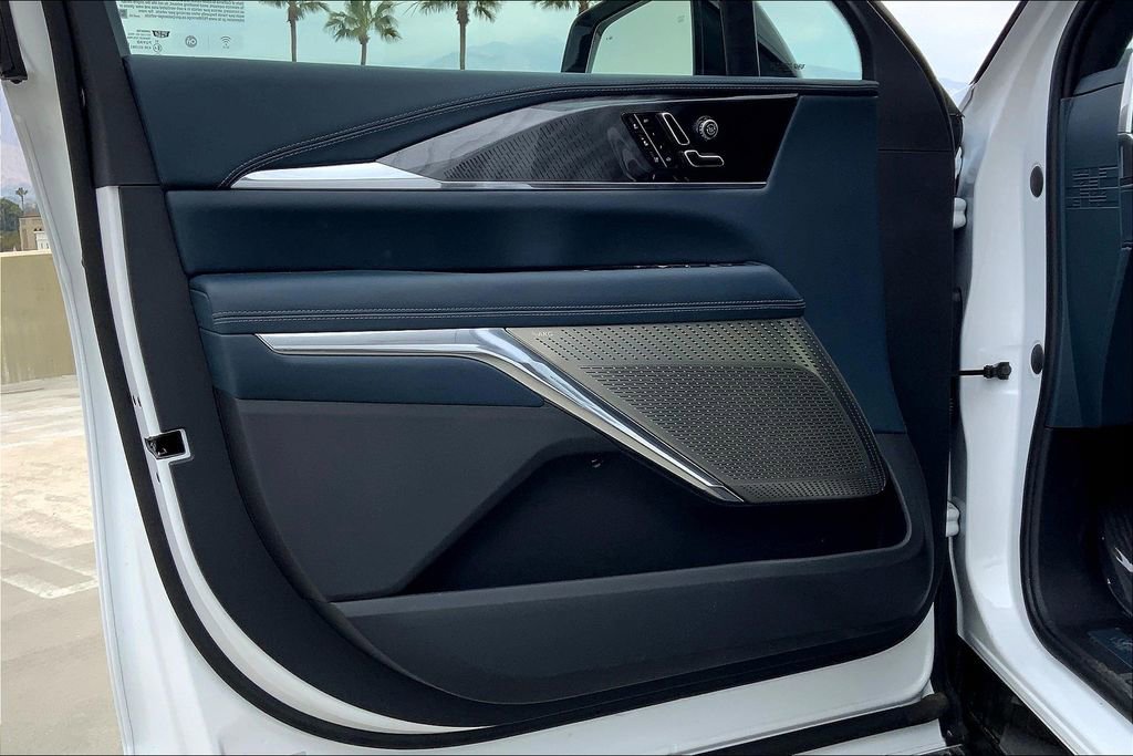 New 2025 Cadillac Escalade IQ Luxury 2 image 11