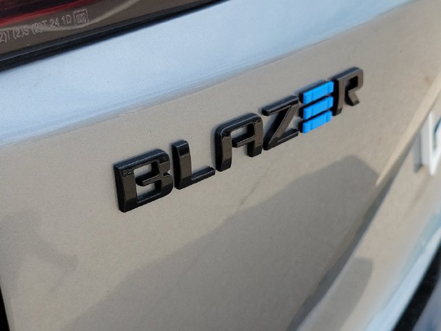 Used 2024 Chevrolet Blazer EV RS AWD/4WD image 7
