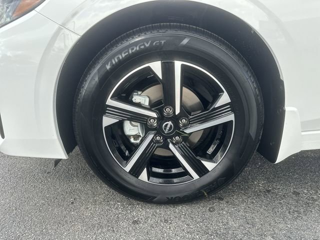 New 2025 Nissan Sentra SV w/ Trunk Package image 9