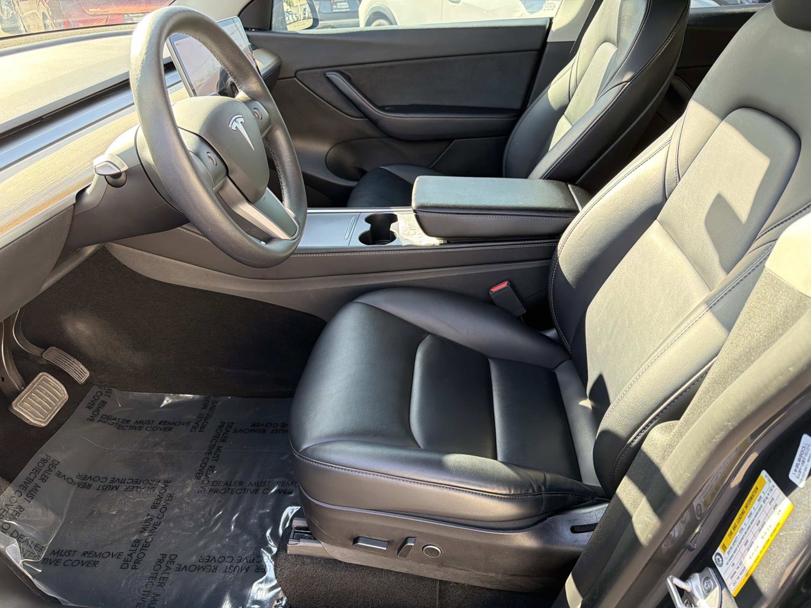 Used 2022 Tesla Model Y Long Range AWD/4WD image 13