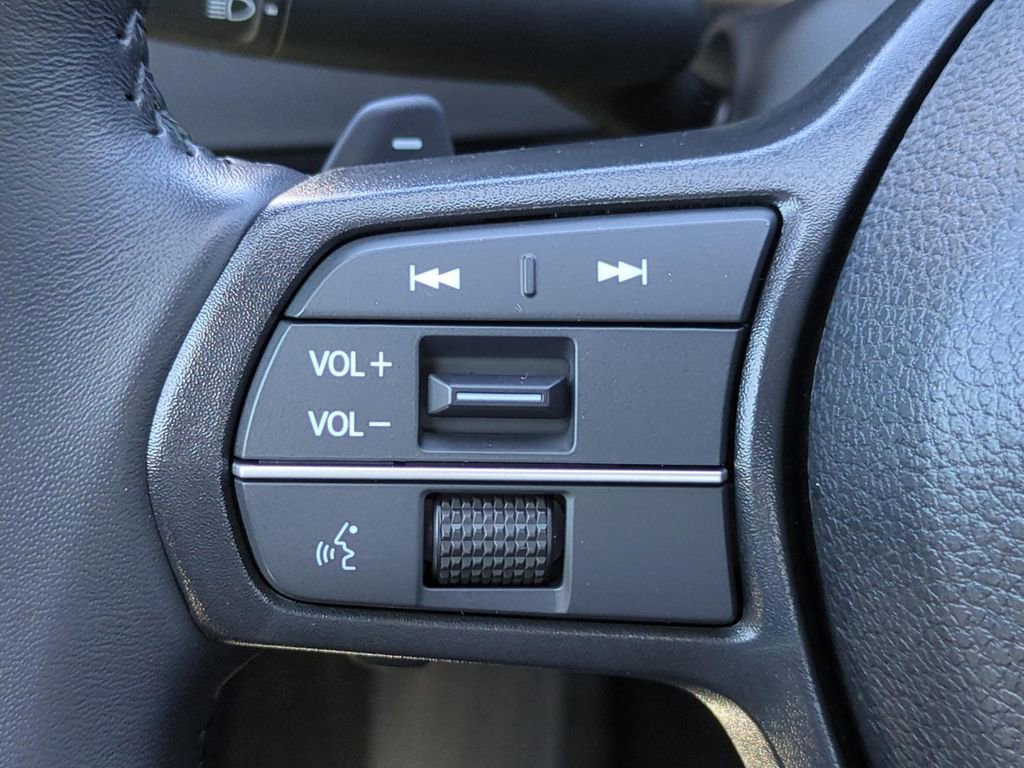 Used 2023 Honda Accord EX-L image 22