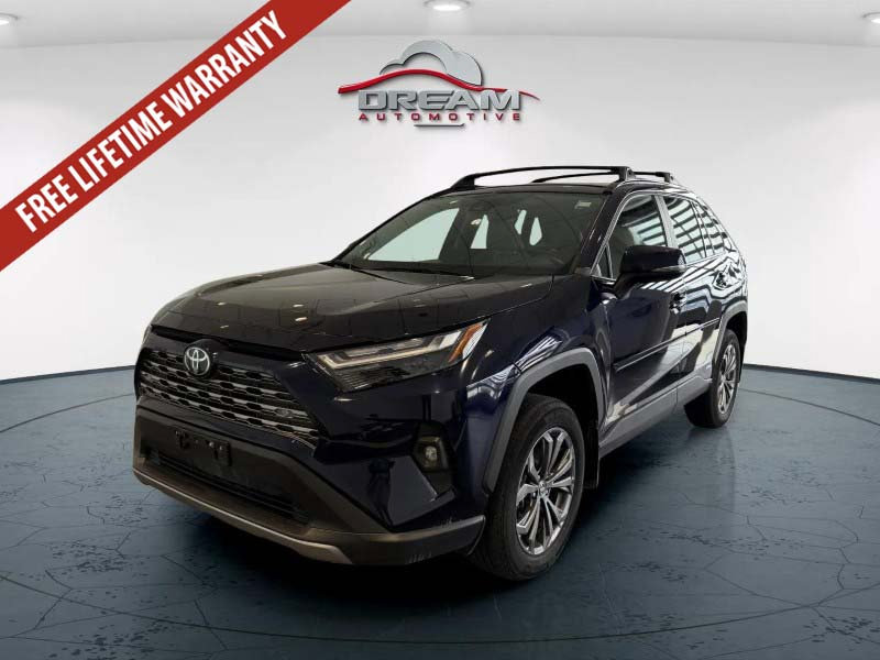 Used 2025 Toyota RAV4 Limited AWD/4WD image 4