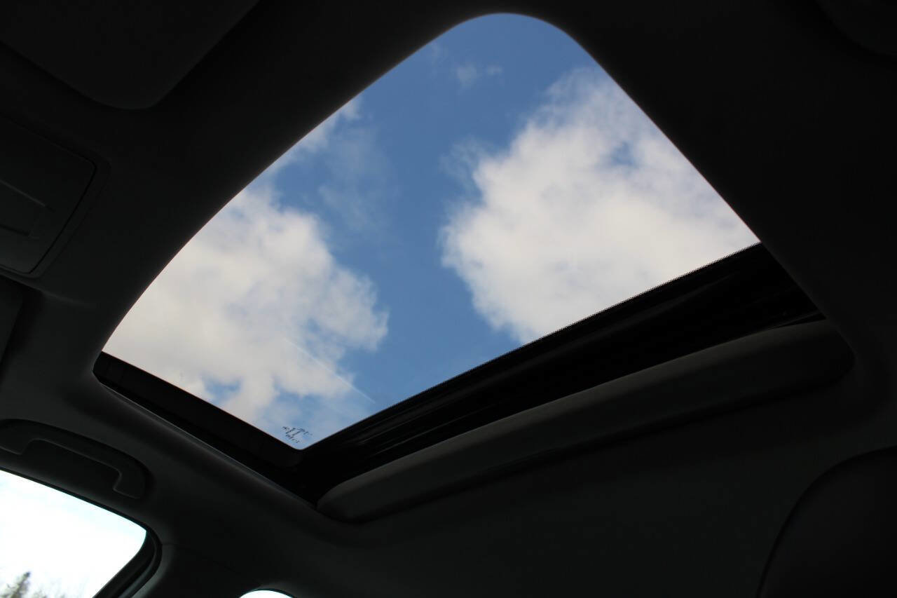 Used 2016 Acura TLX V6 SH-AWD w/ Technology Pkg image 15