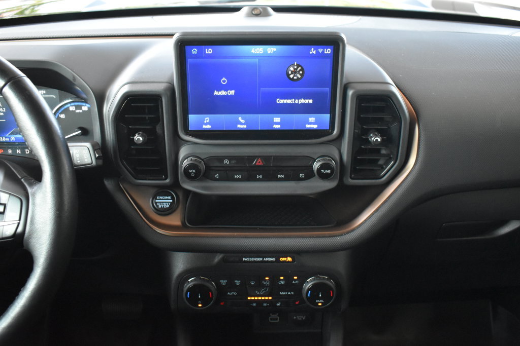 Used 2023 Ford Bronco Sport Outer Banks w/ Tech Package AWD/4WD image 18