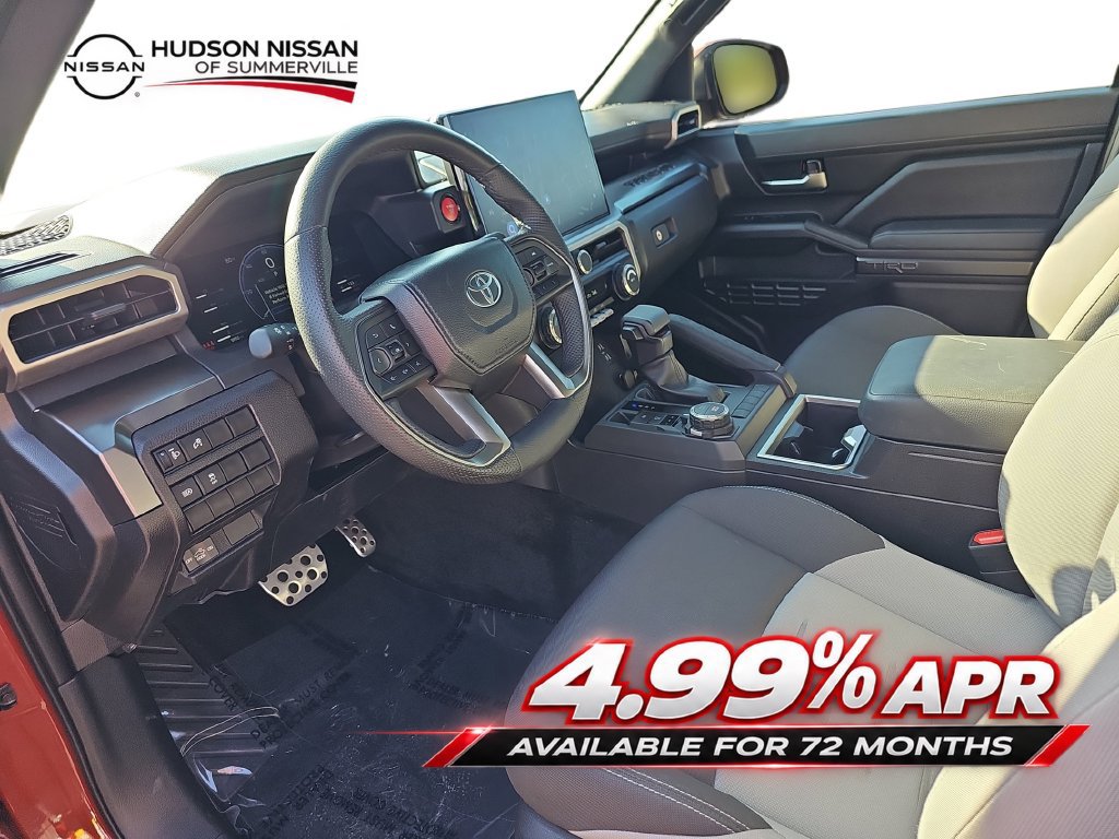Used 2025 Toyota Tacoma TRD Sport AWD/4WD image 16