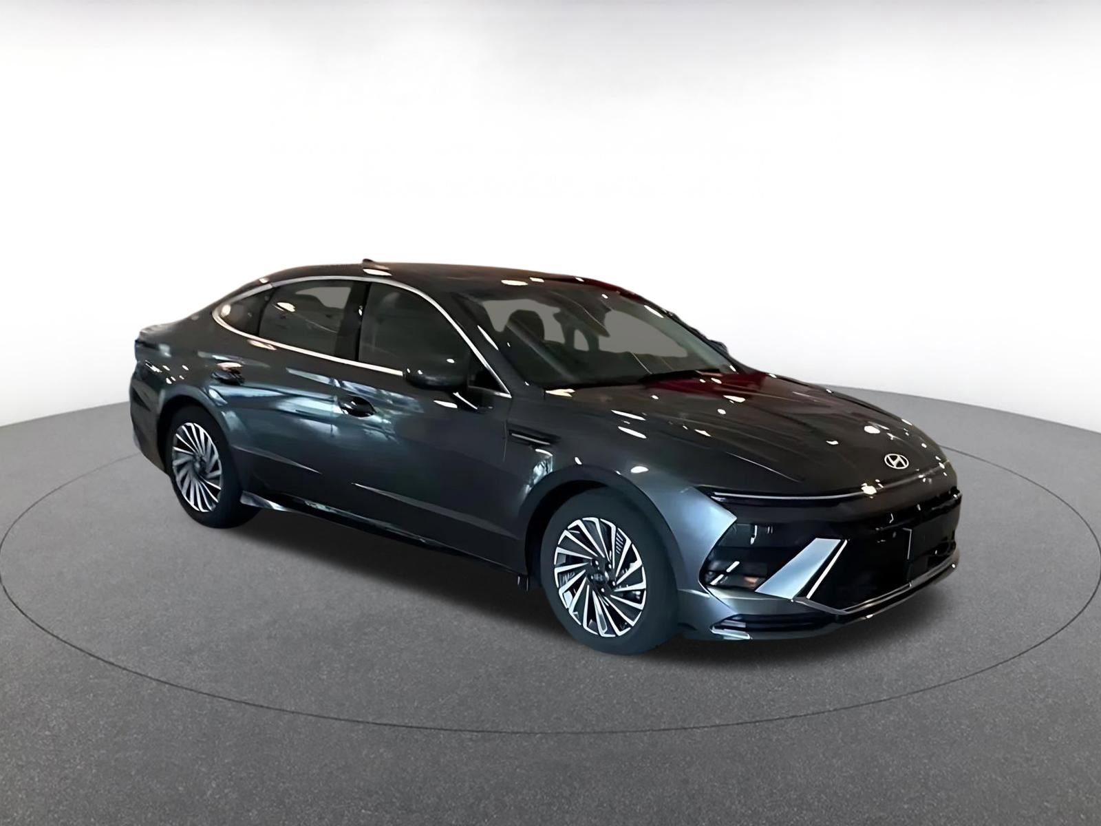 Used 2025 Hyundai Sonata SEL FWD video 2