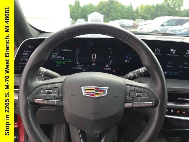 Used 2024 Cadillac XT4 Premium Luxury FWD image 17
