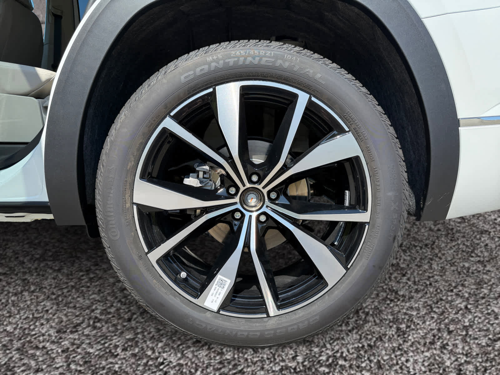 Used 2025 Volkswagen Atlas SEL Premium R-Line image 14