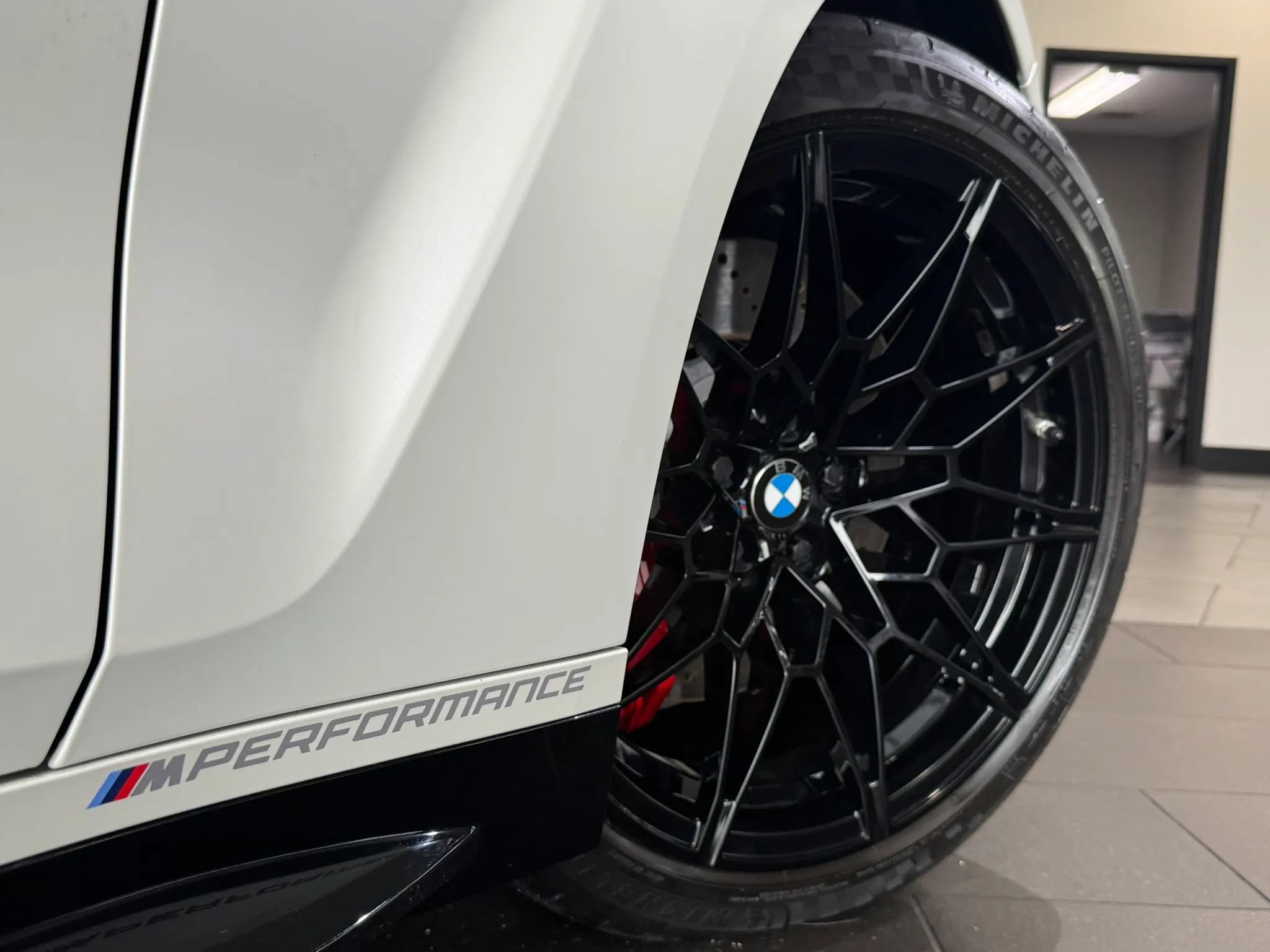 Used 2021 BMW M4 Competition w/ M Carbon Exterior Package RWD image 7